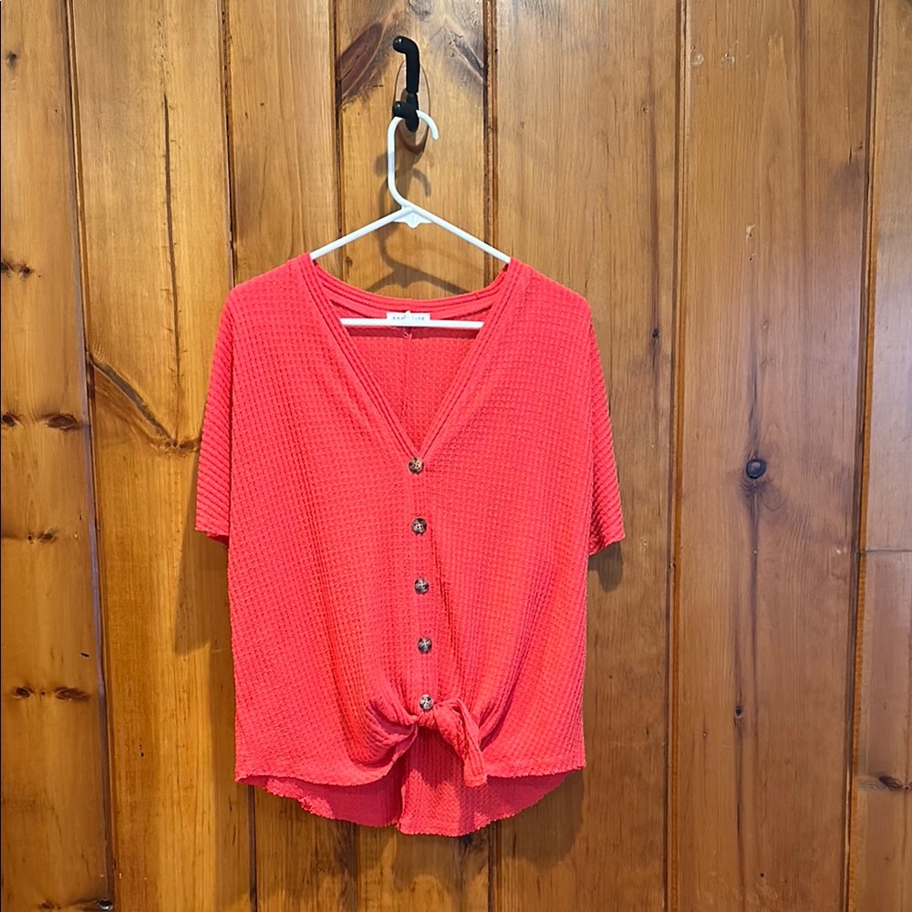 Socialite Women’s Red Tie Front Spring Summer Shirt Size M